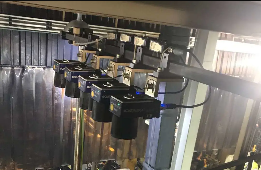 Datalogic得利捷Matrix 410N读码器，高效检测汽车部件